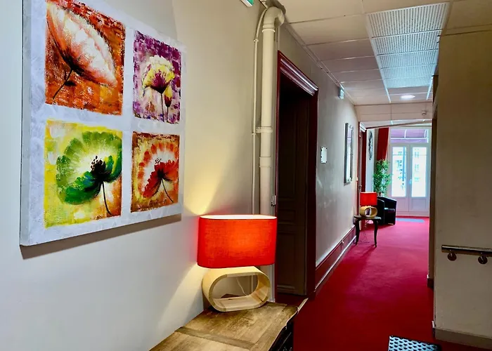 Du Midi Hotel